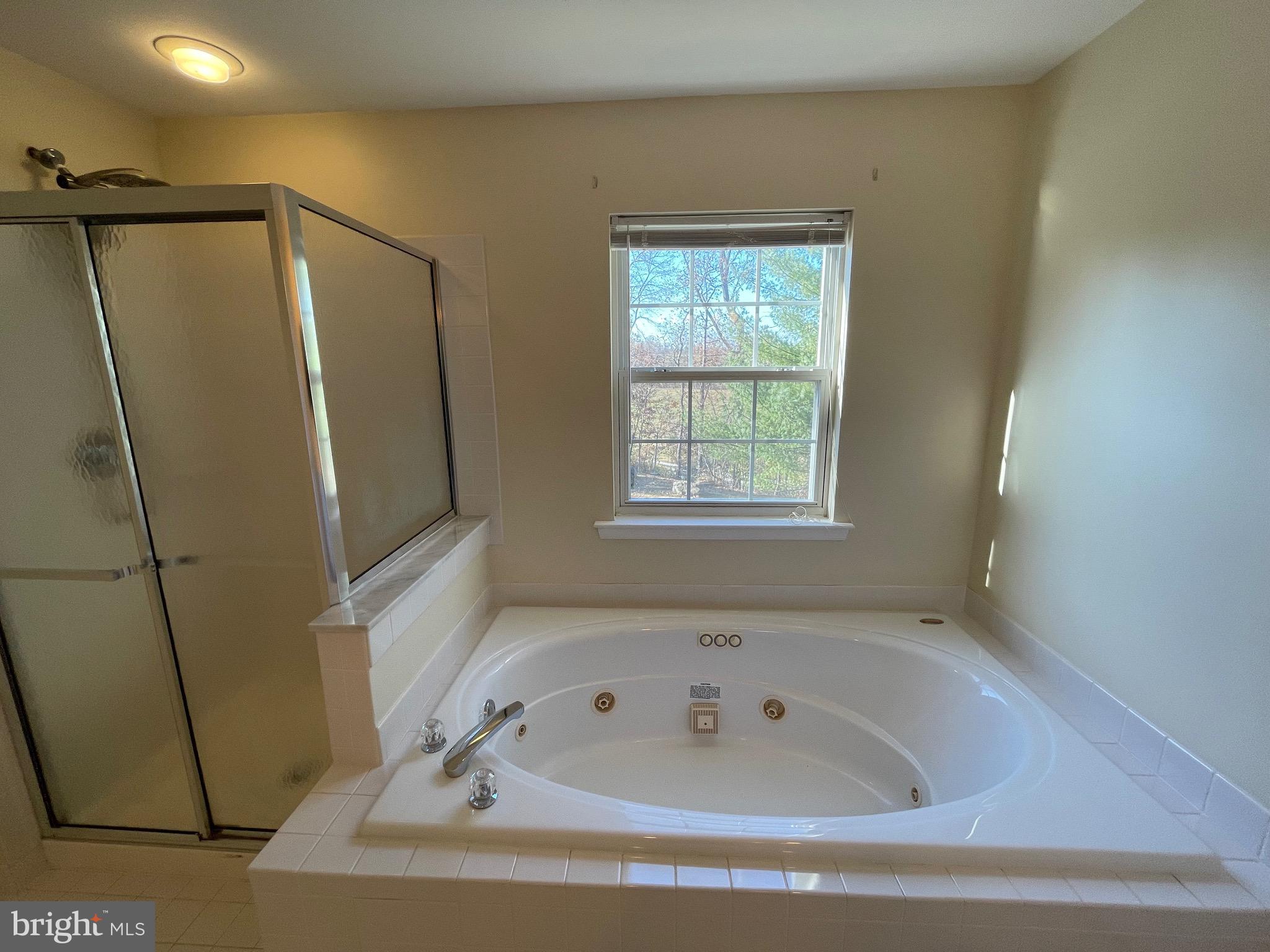 WILLISTOWN CHASE - Residential