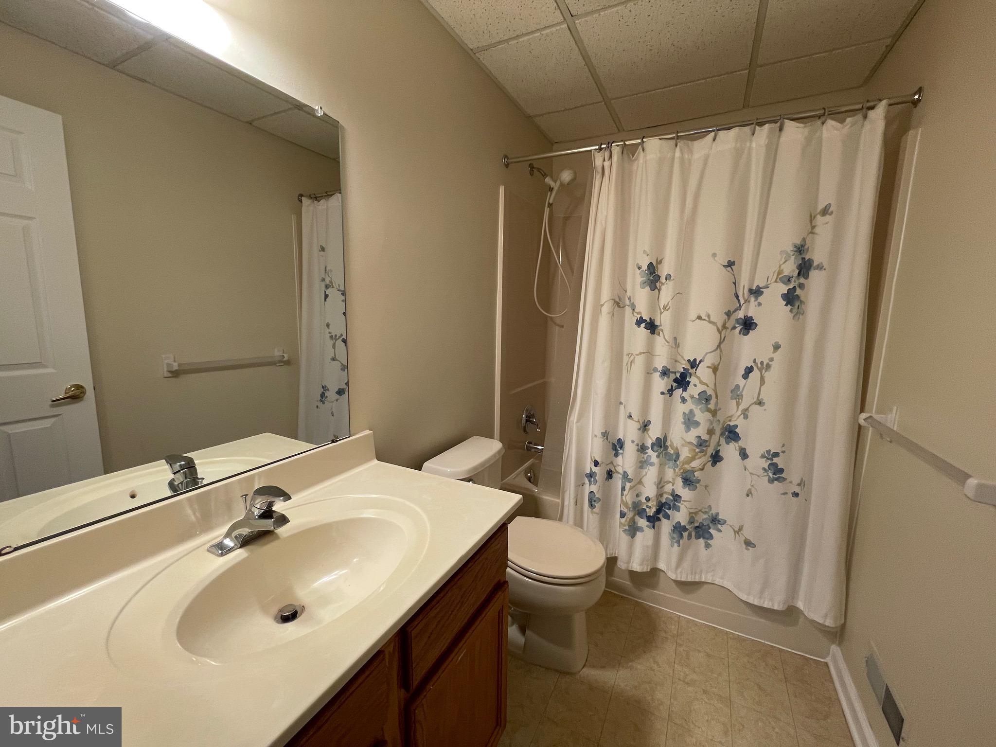 WILLISTOWN CHASE - Residential