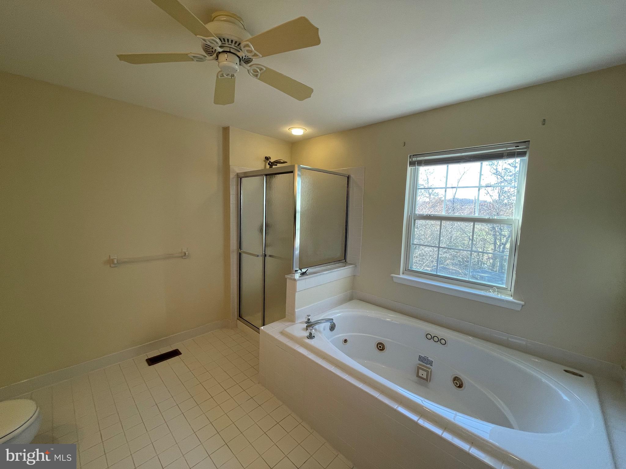 WILLISTOWN CHASE - Residential