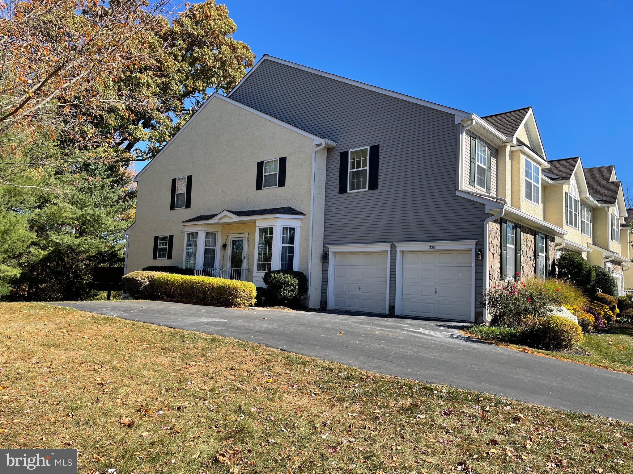 WILLISTOWN CHASE - Residential