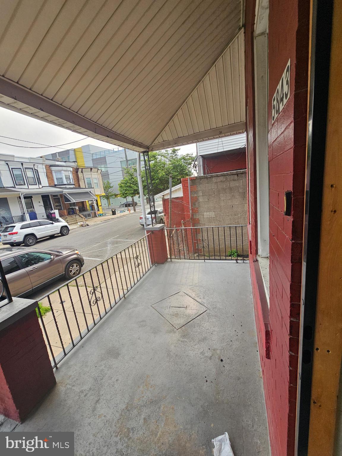 PHILADELPHIA (WEST) - Residential