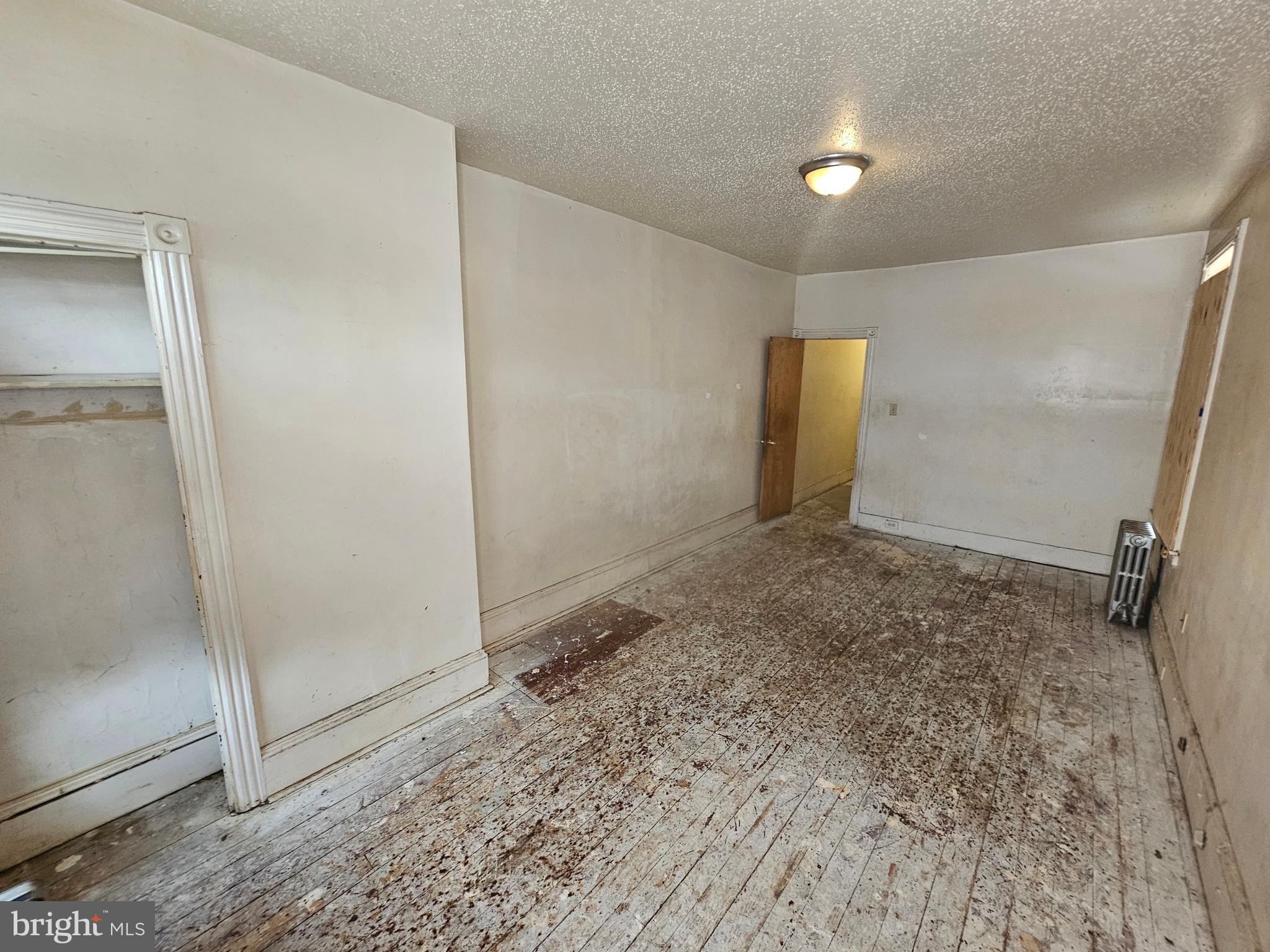 PHILADELPHIA (WEST) - Residential