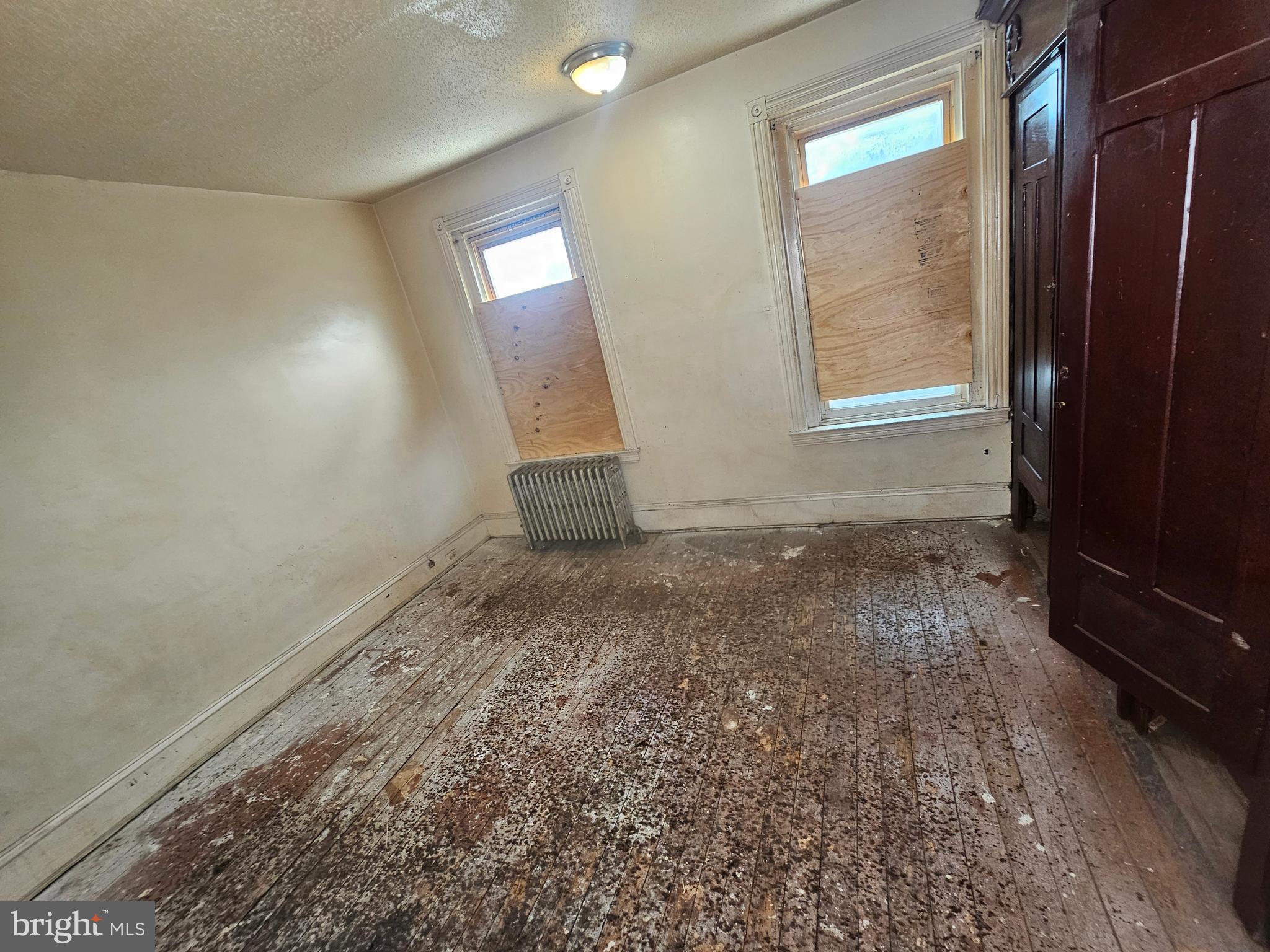 PHILADELPHIA (WEST) - Residential