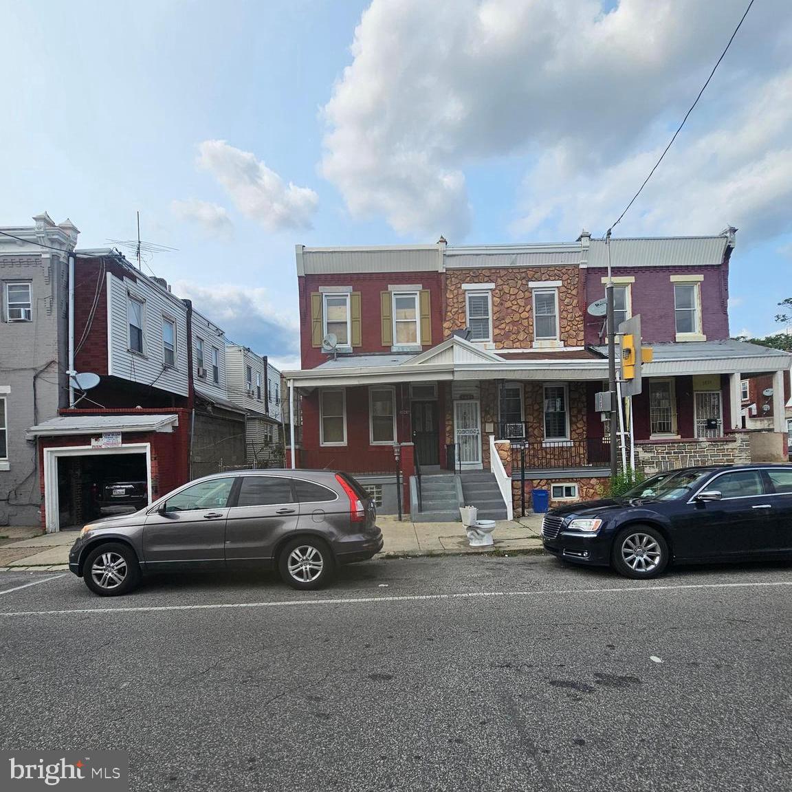 PHILADELPHIA (WEST) - Residential