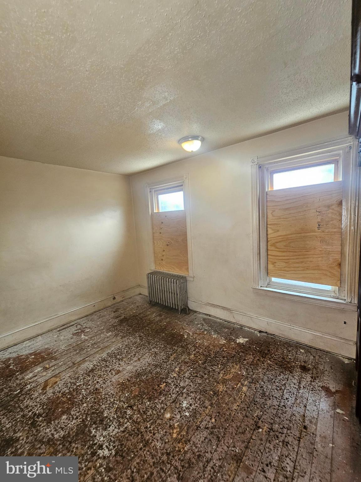 PHILADELPHIA (WEST) - Residential