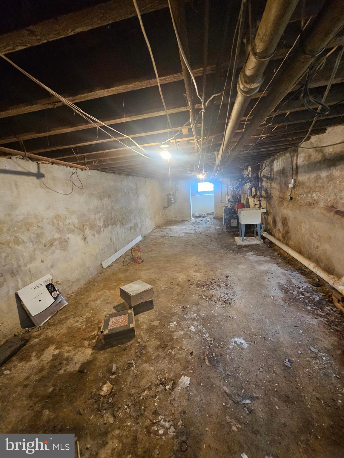 PHILADELPHIA (WEST) - Residential