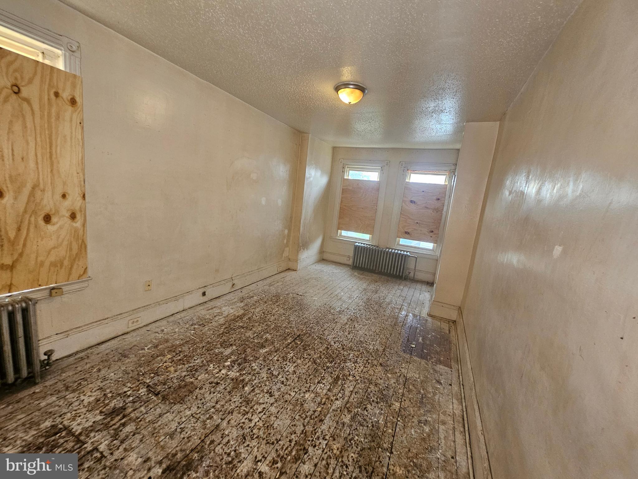 PHILADELPHIA (WEST) - Residential