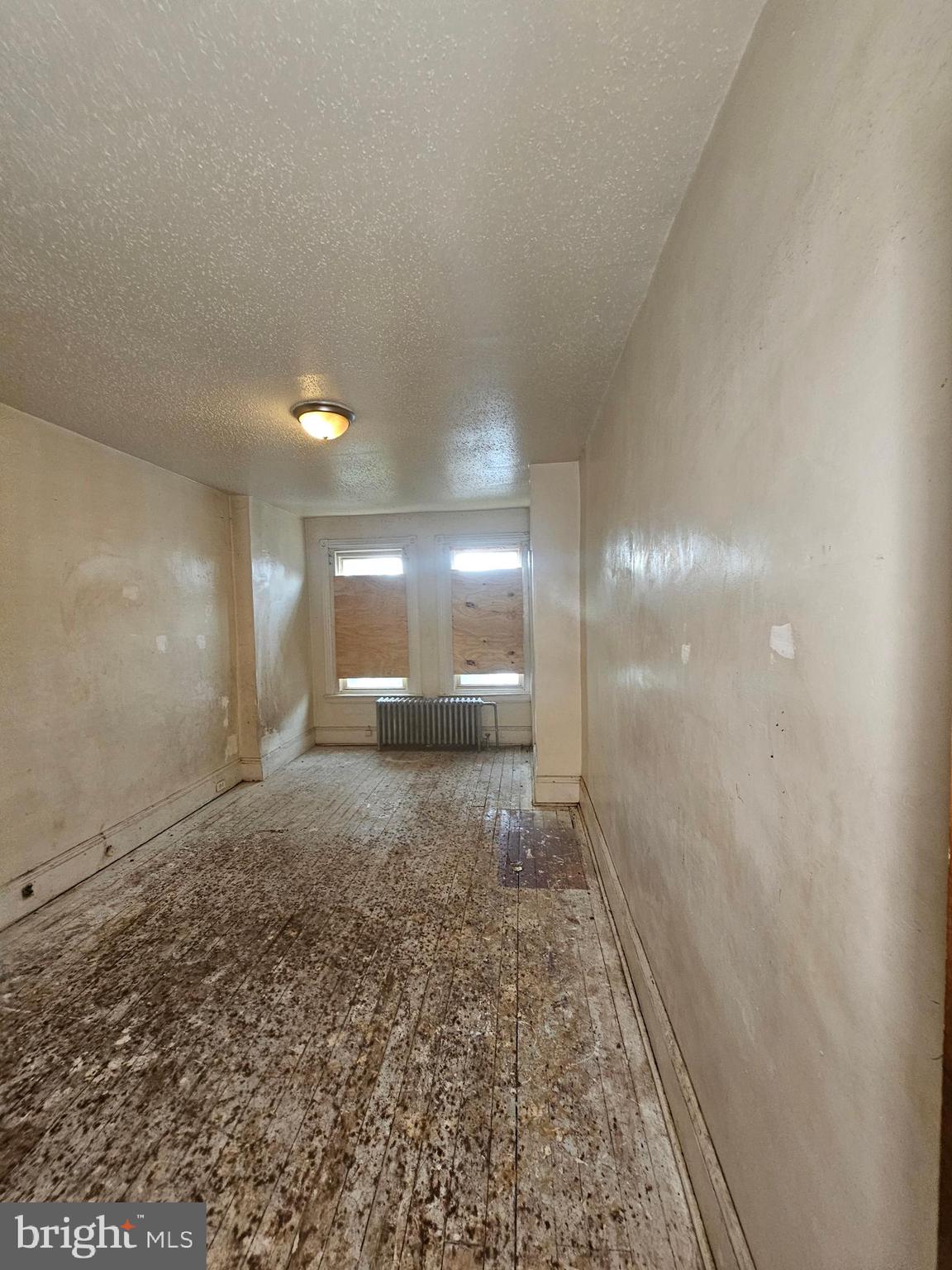 PHILADELPHIA (WEST) - Residential