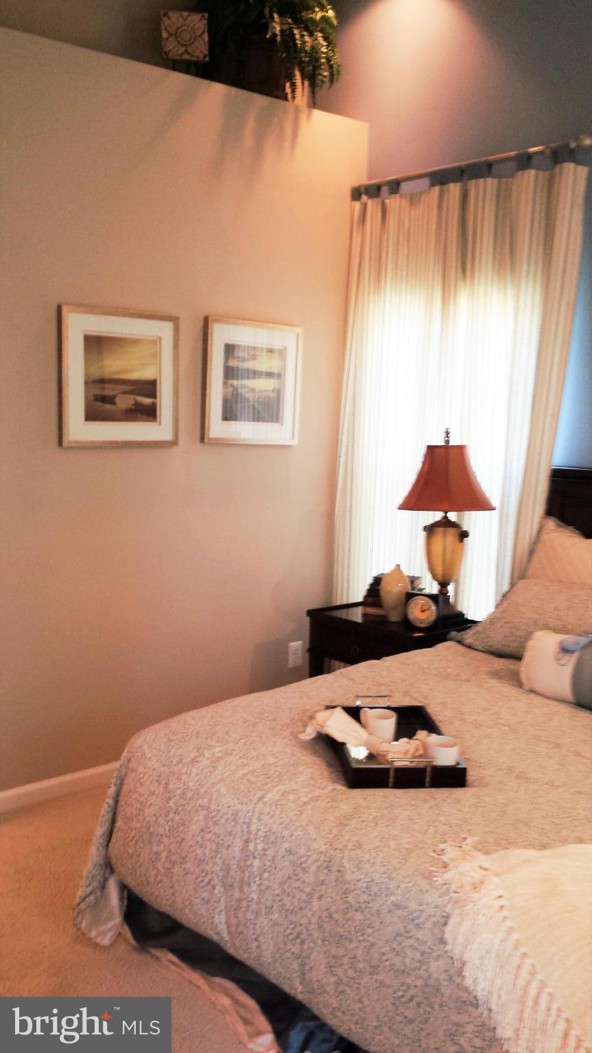 MARTINSBURG STATION - Residential