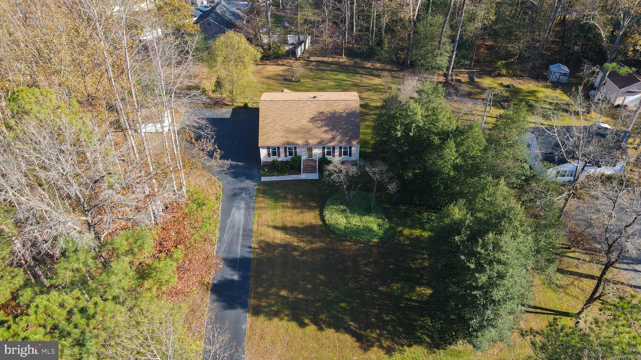 LAKE CAROLINE - Residential