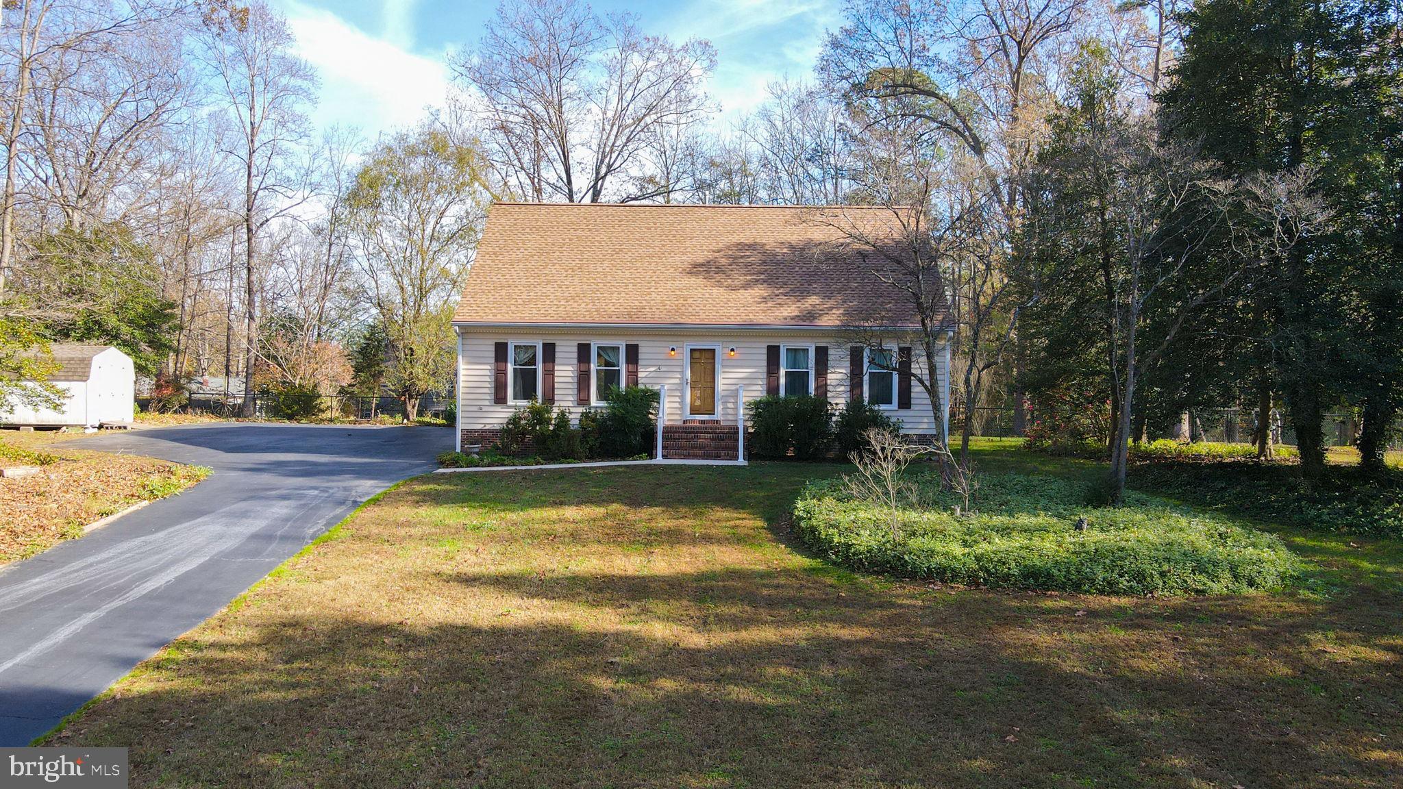 LAKE CAROLINE - Residential