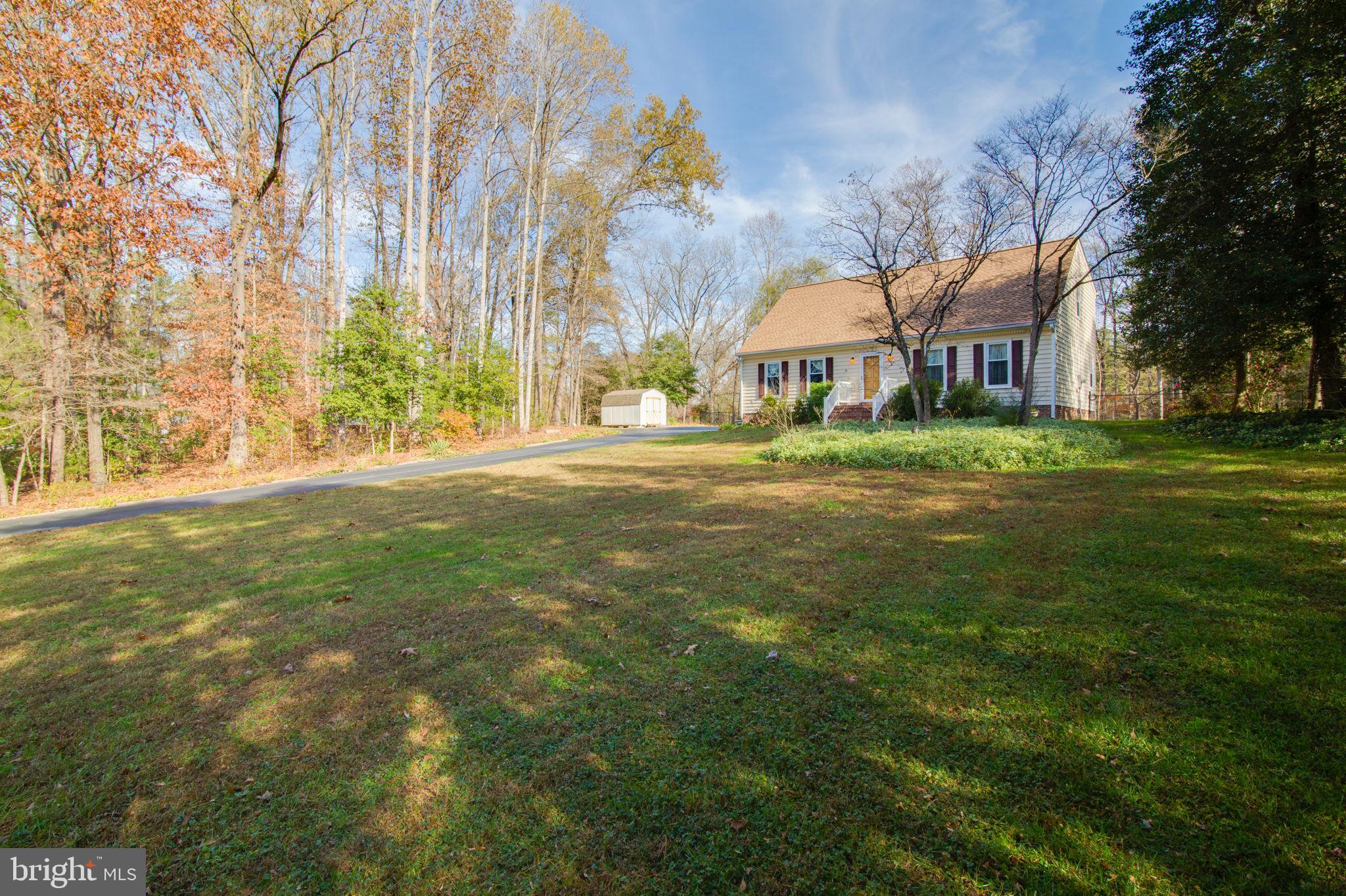 LAKE CAROLINE - Residential