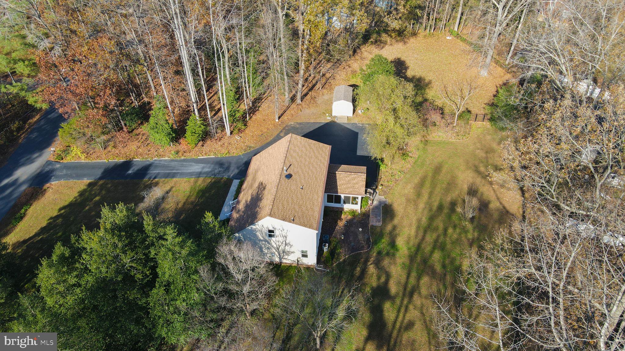 LAKE CAROLINE - Residential