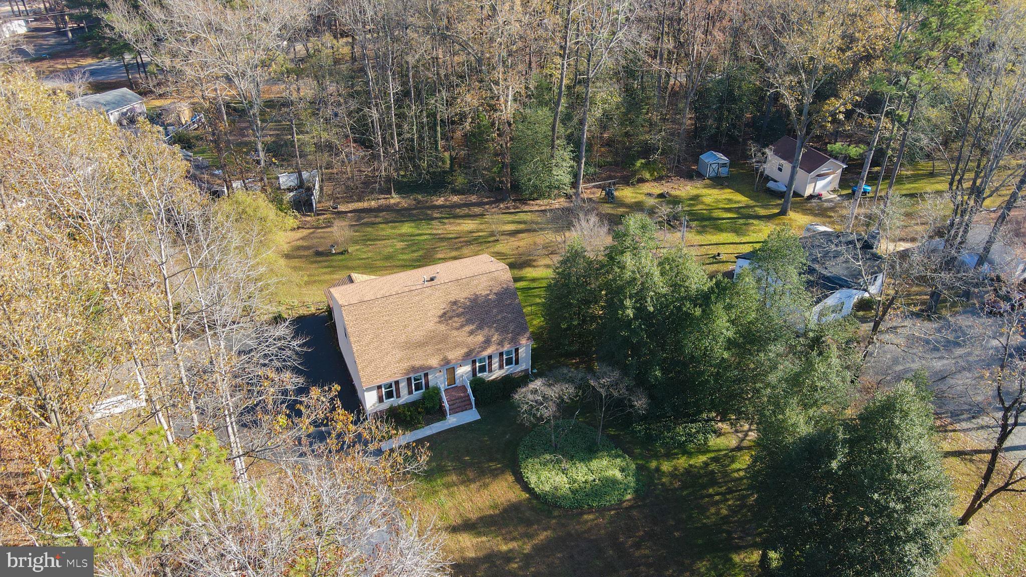 LAKE CAROLINE - Residential