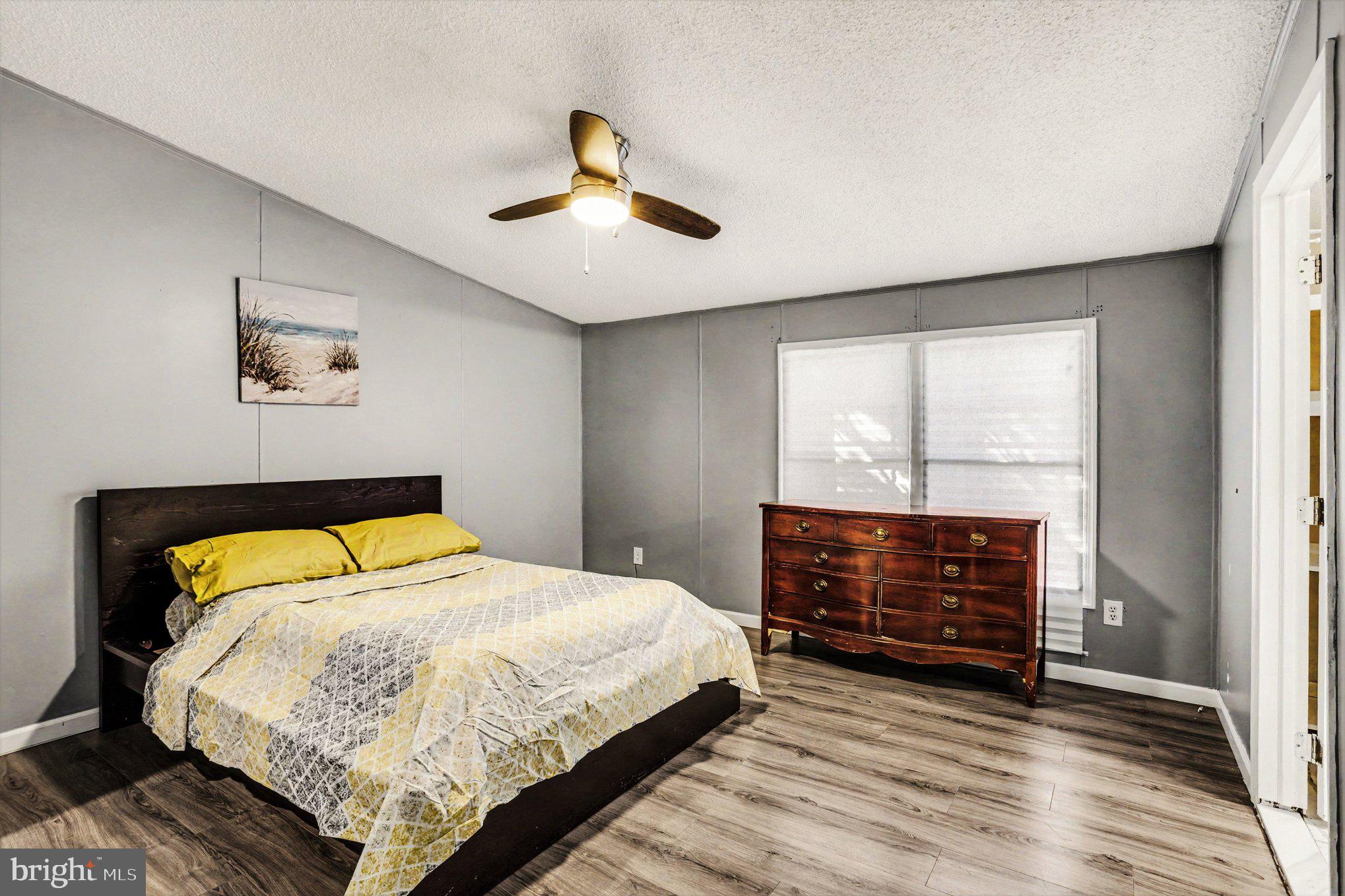 HARFORD MOBILE VILLAGE - Residential
