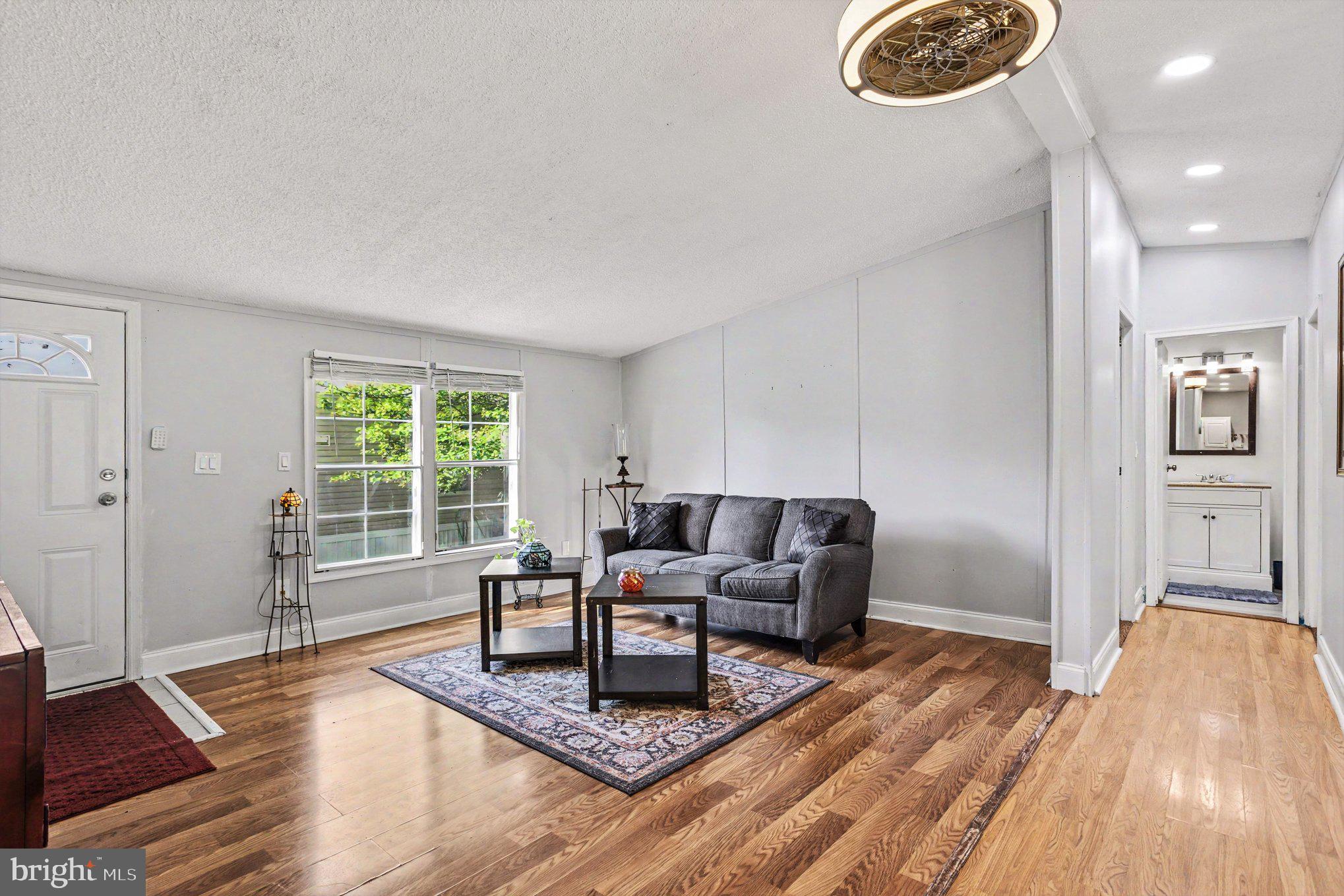 HARFORD MOBILE VILLAGE - Residential