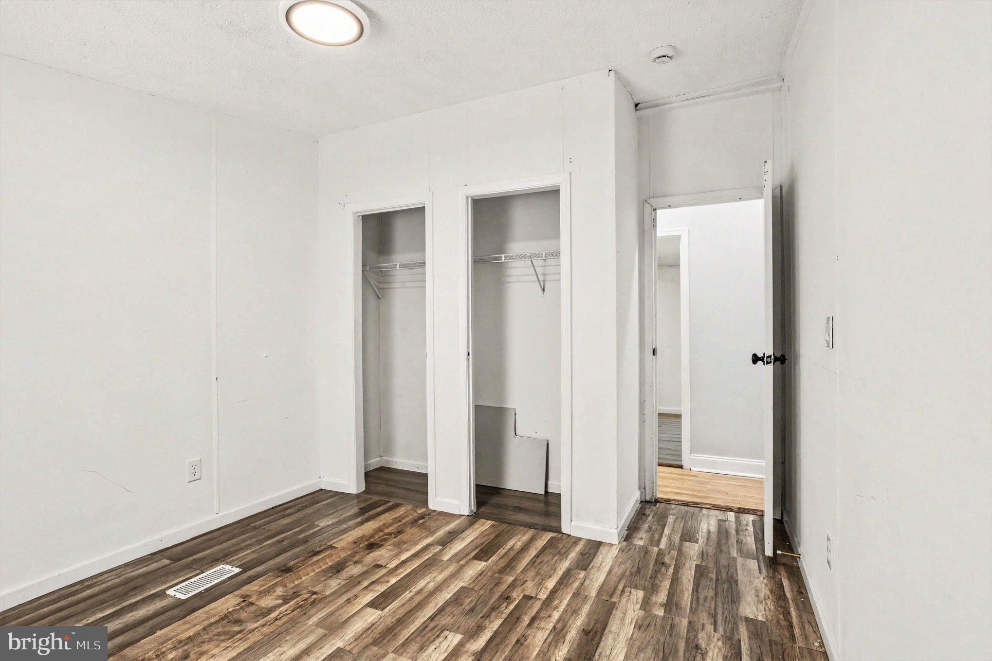 HARFORD MOBILE VILLAGE - Residential