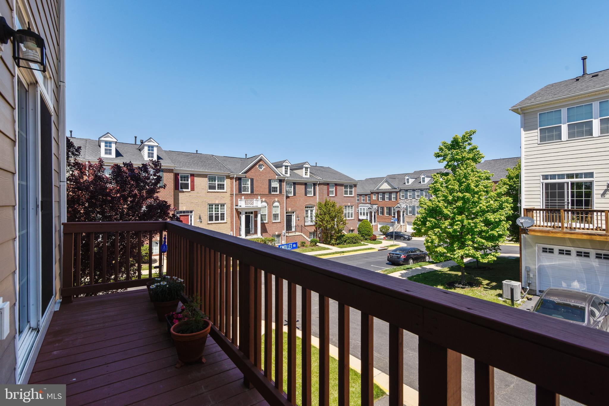 GOOSE CREEK VILLAGE NORTH - Residential Lease