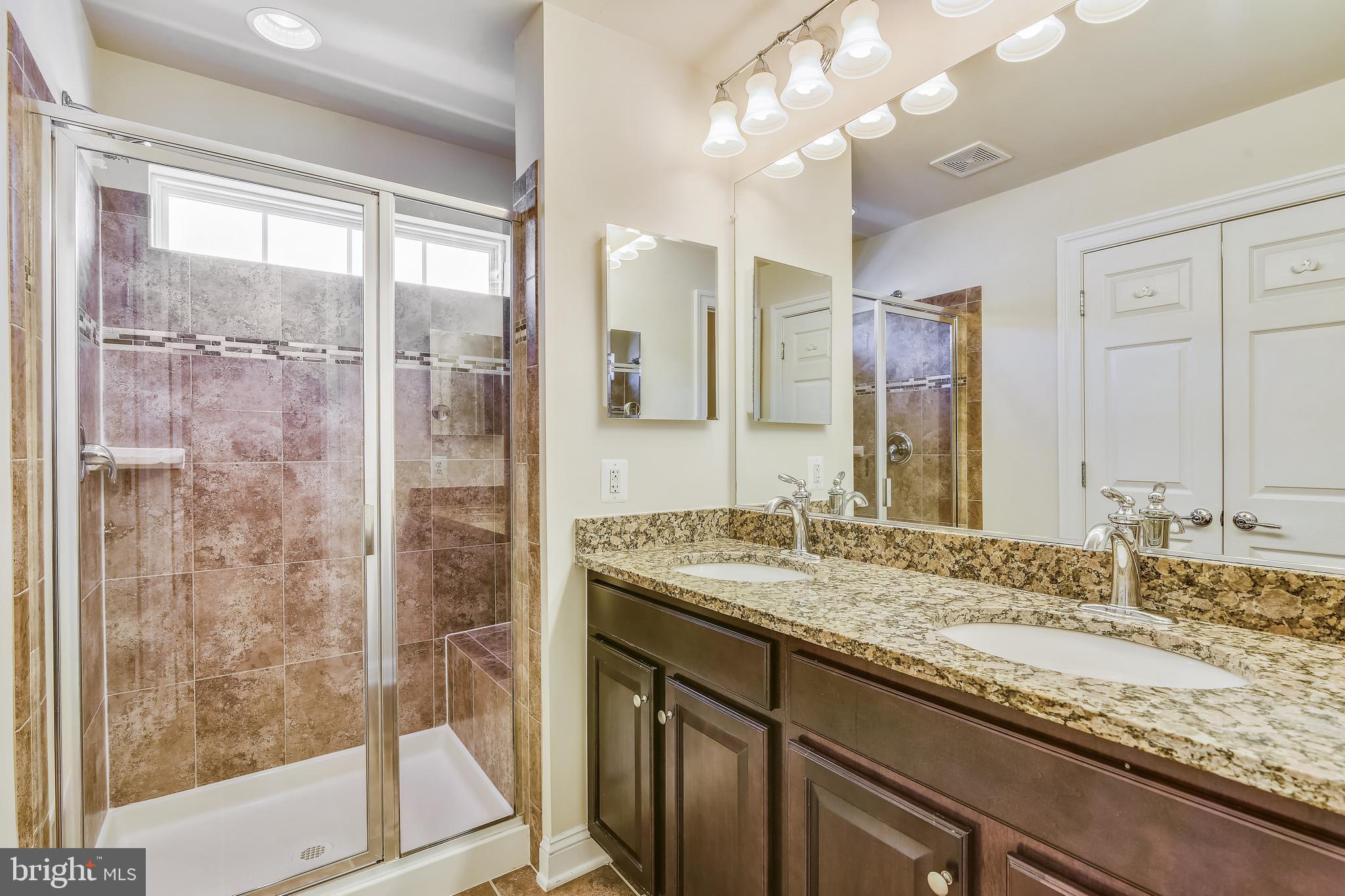 GOOSE CREEK VILLAGE NORTH - Residential Lease