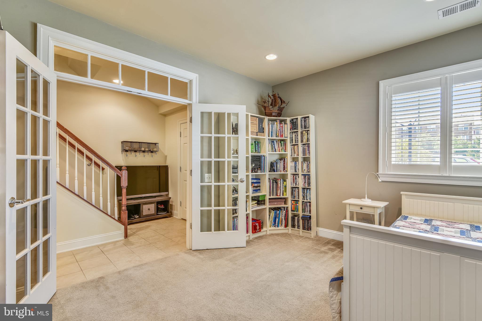 GOOSE CREEK VILLAGE NORTH - Residential Lease