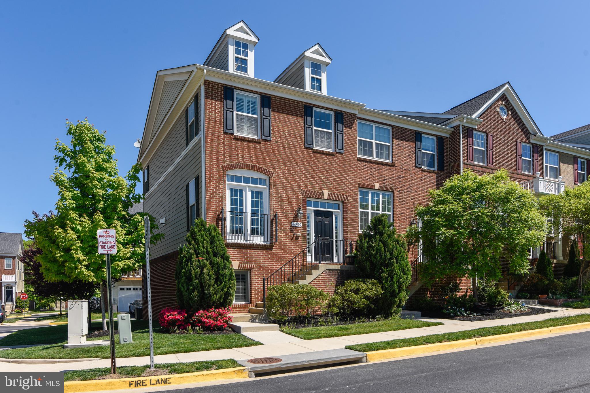 GOOSE CREEK VILLAGE NORTH - Residential Lease