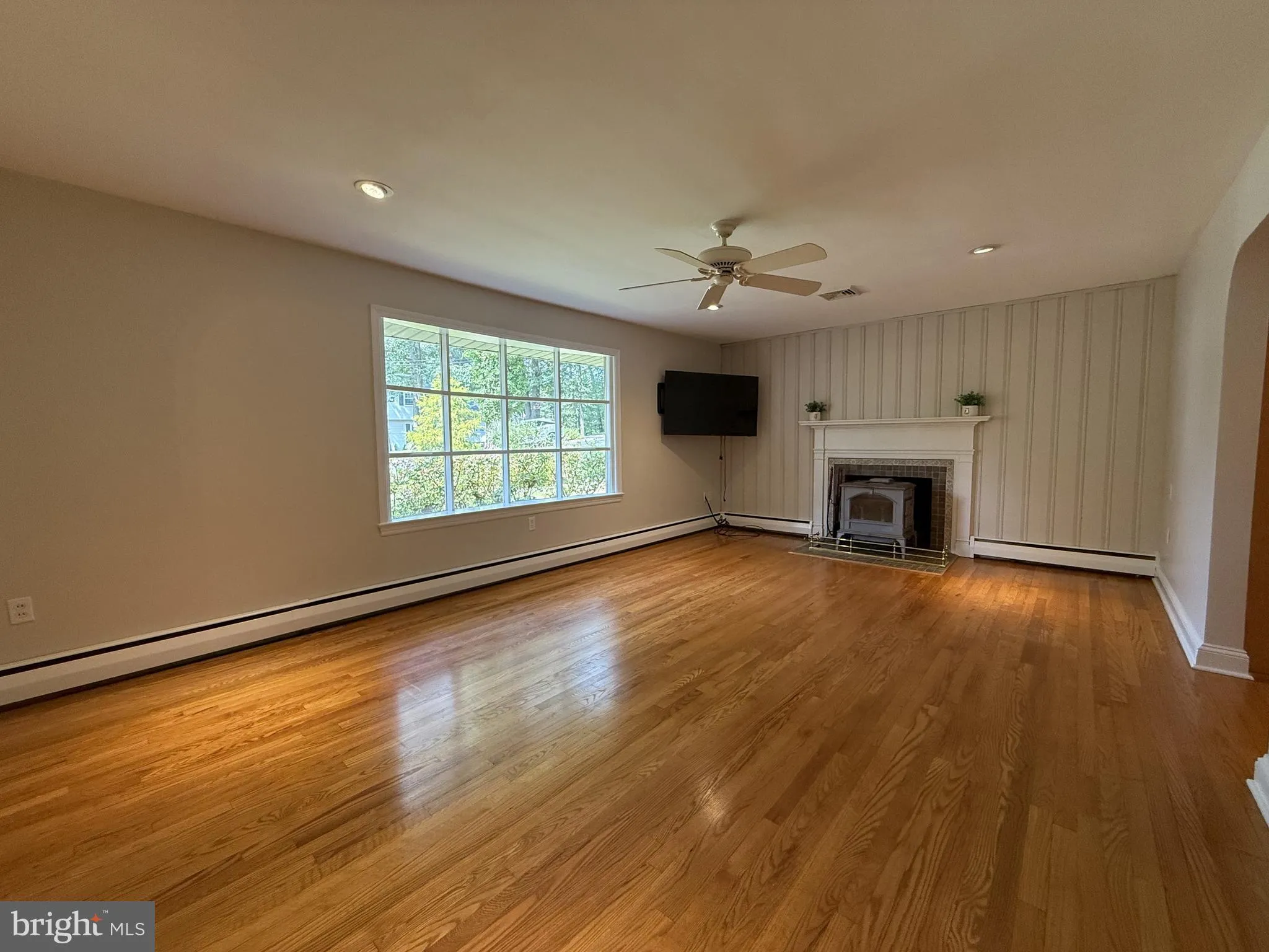 Berwyn, Pennsylvania 19312, United States, 3 Bedrooms Bedrooms, ,3 BathroomsBathrooms,Residential,Active,186435