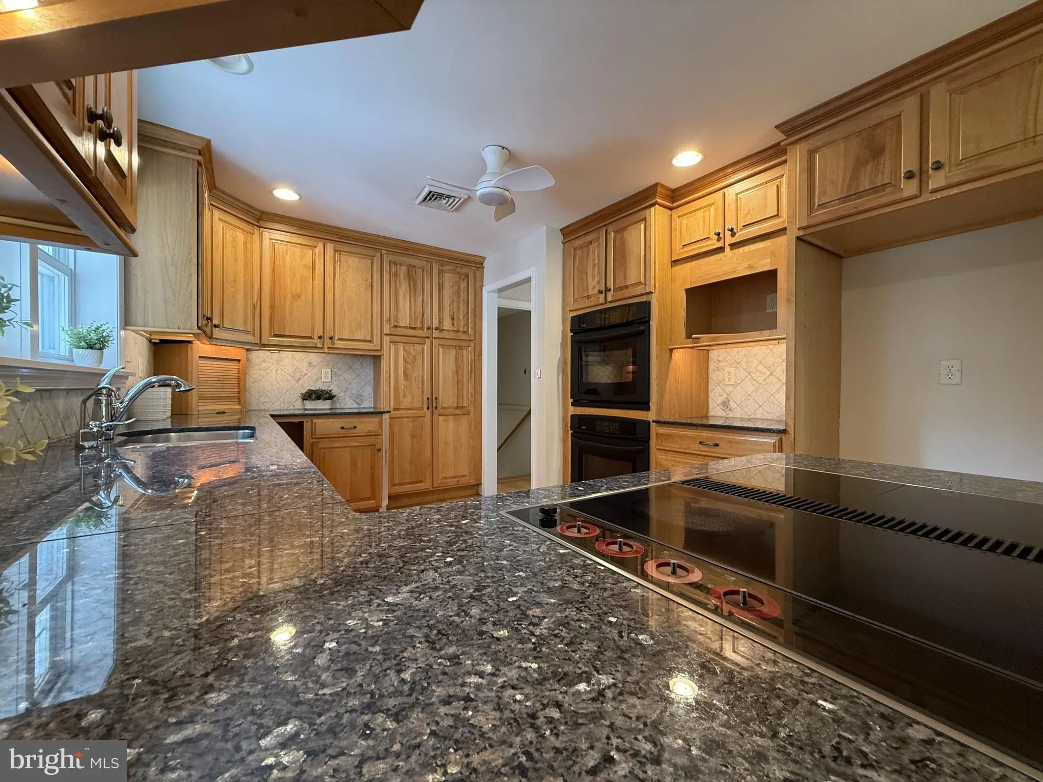 Berwyn, Pennsylvania 19312, United States, 3 Bedrooms Bedrooms, ,3 BathroomsBathrooms,Residential,Active,186435