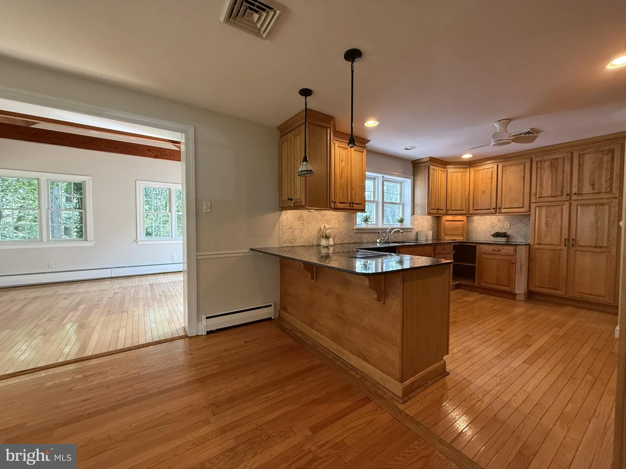 Berwyn, Pennsylvania 19312, United States, 3 Bedrooms Bedrooms, ,3 BathroomsBathrooms,Residential,Active,186435