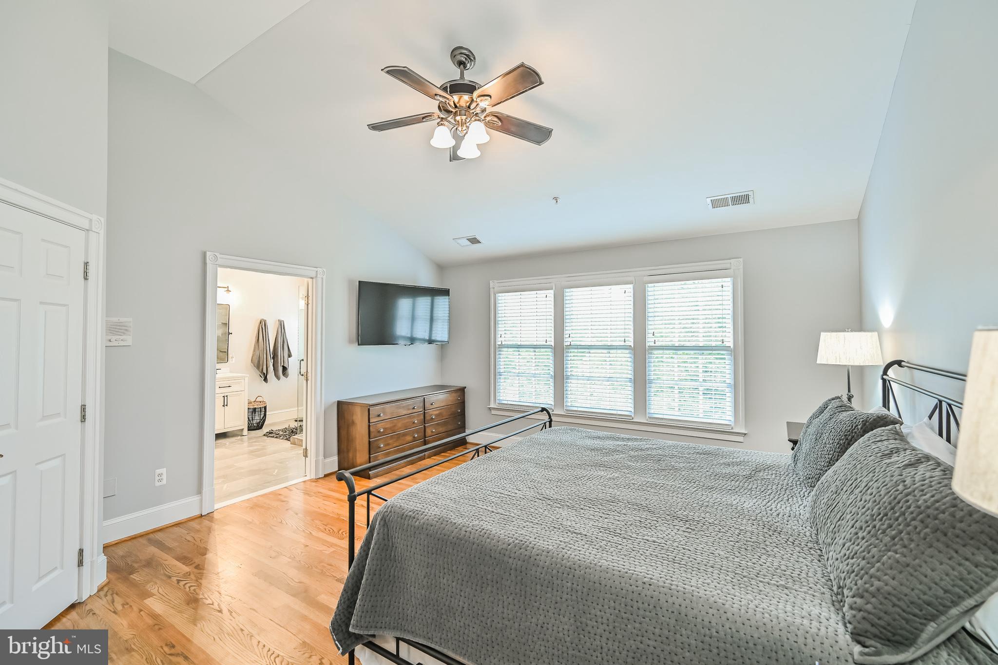 CEDAR LANE - Residential