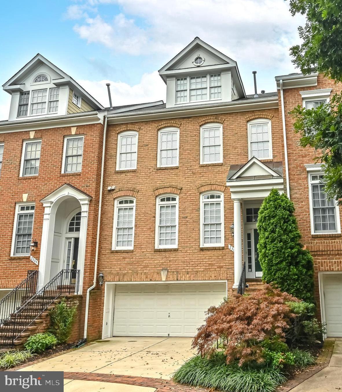 CEDAR LANE - Residential