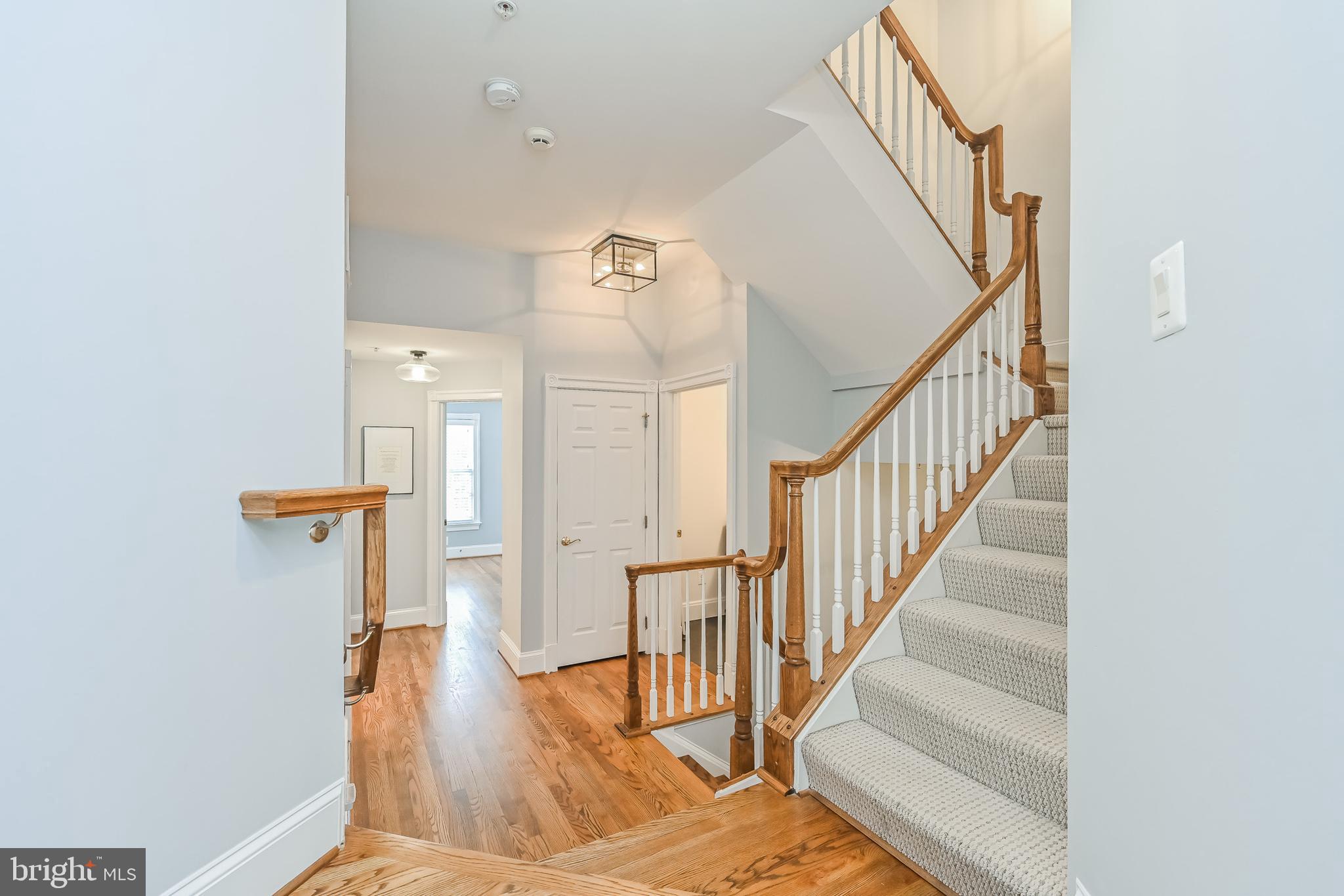 CEDAR LANE - Residential