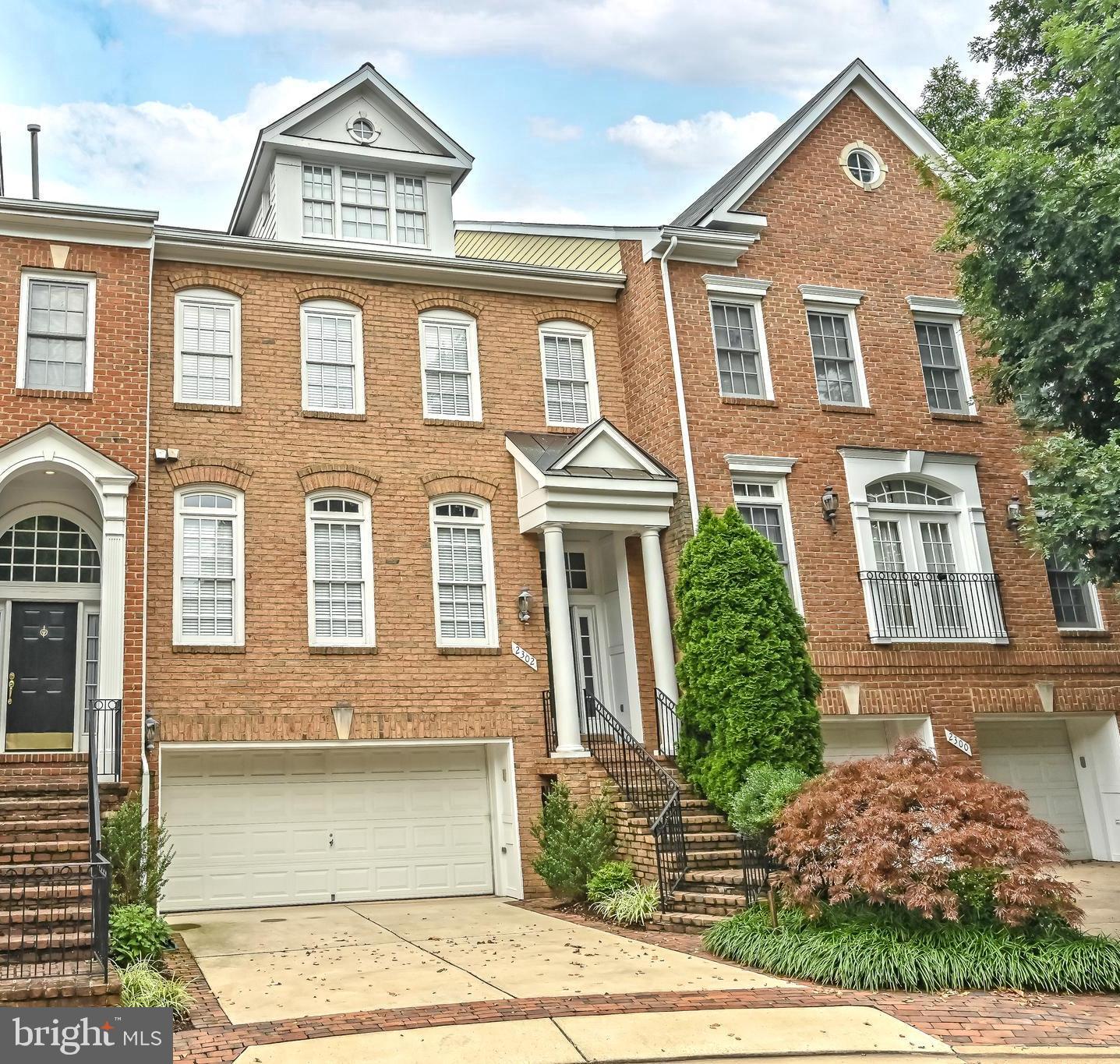 CEDAR LANE - Residential