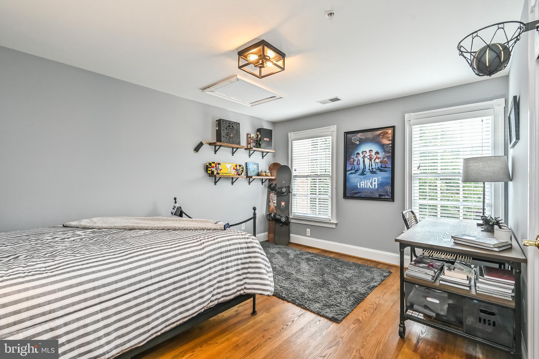 CEDAR LANE - Residential