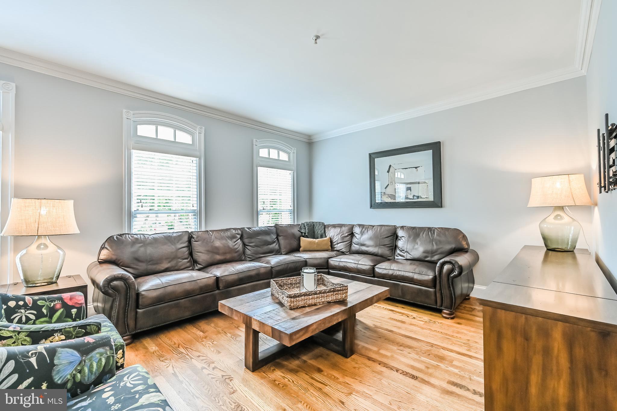 CEDAR LANE - Residential