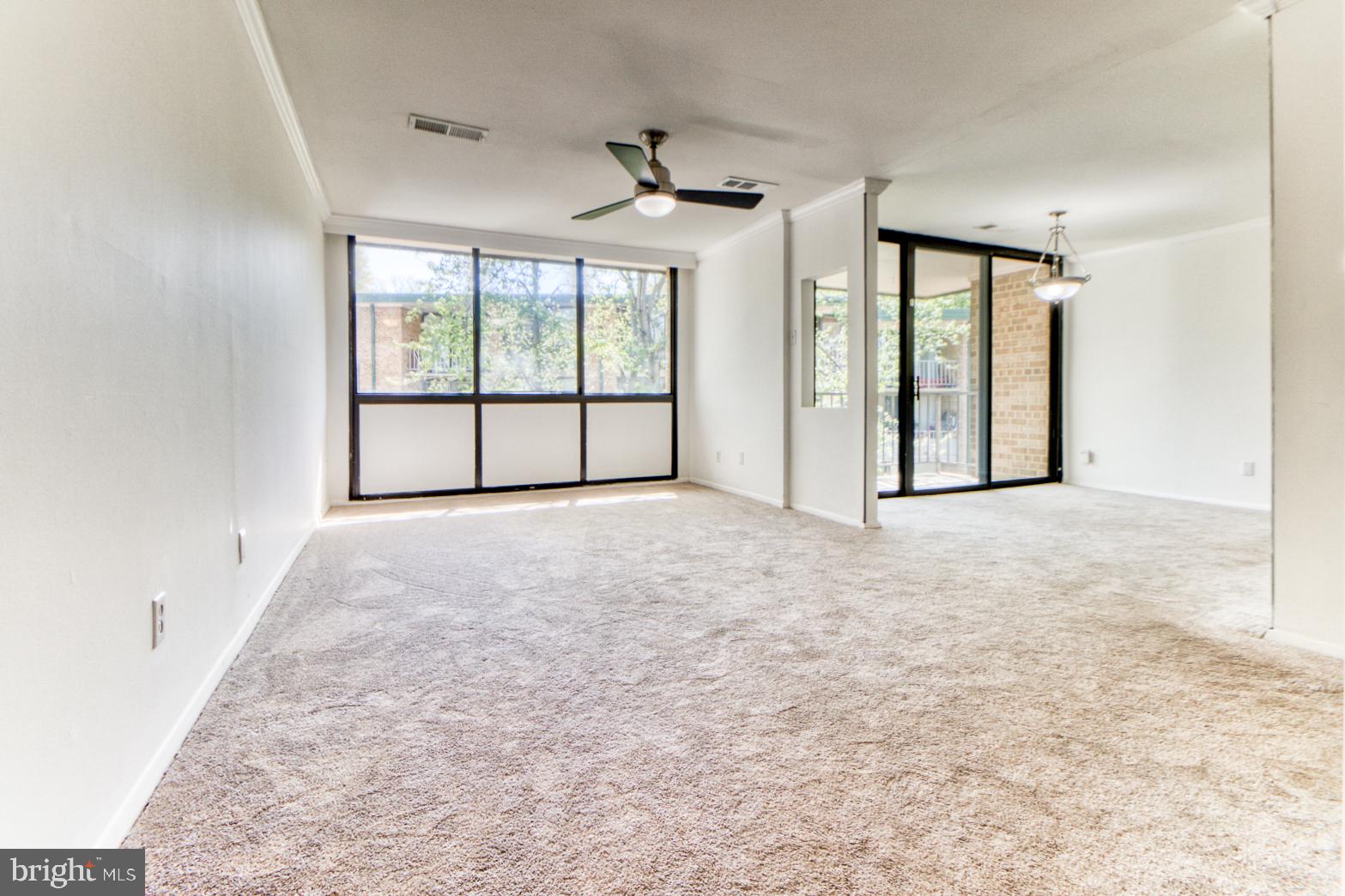 SAXONY SQUARE - Residential