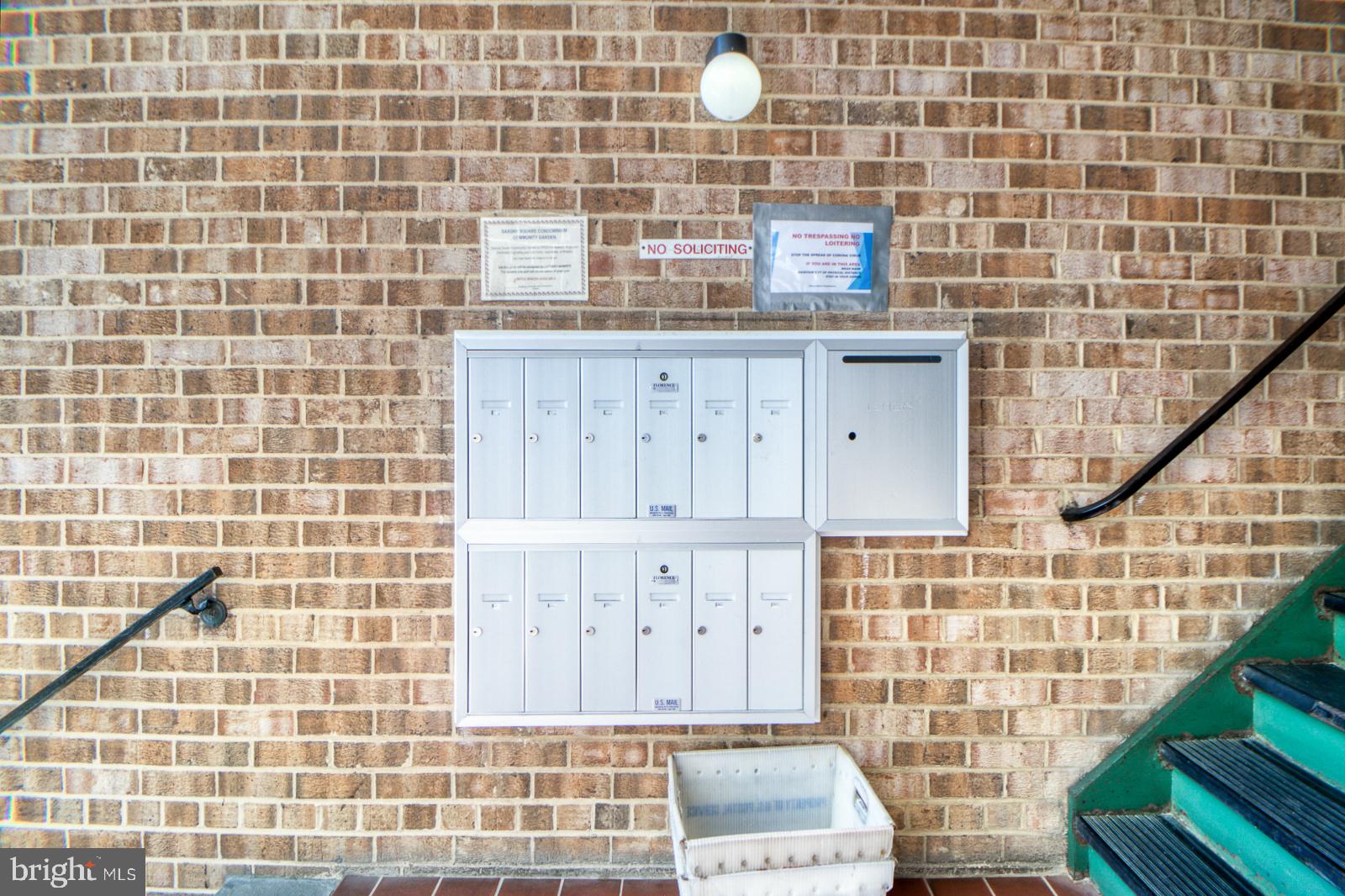 SAXONY SQUARE - Residential