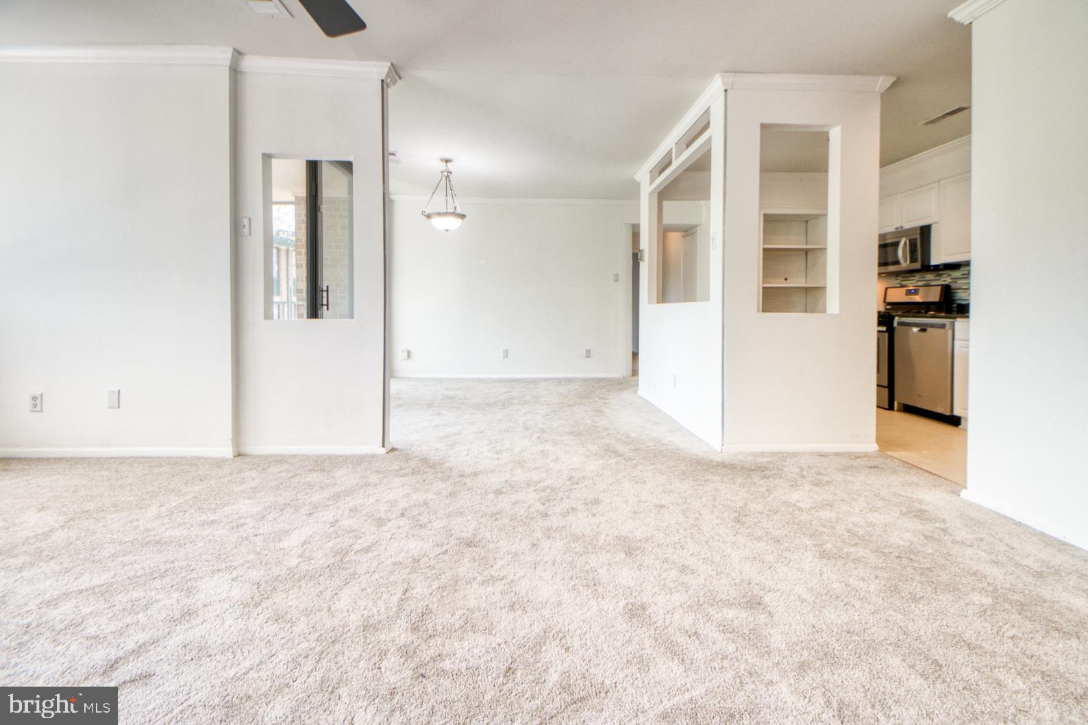 SAXONY SQUARE - Residential