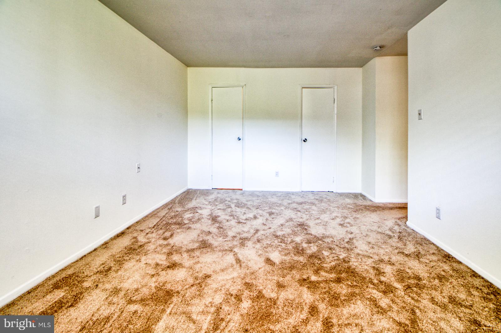 SAXONY SQUARE - Residential