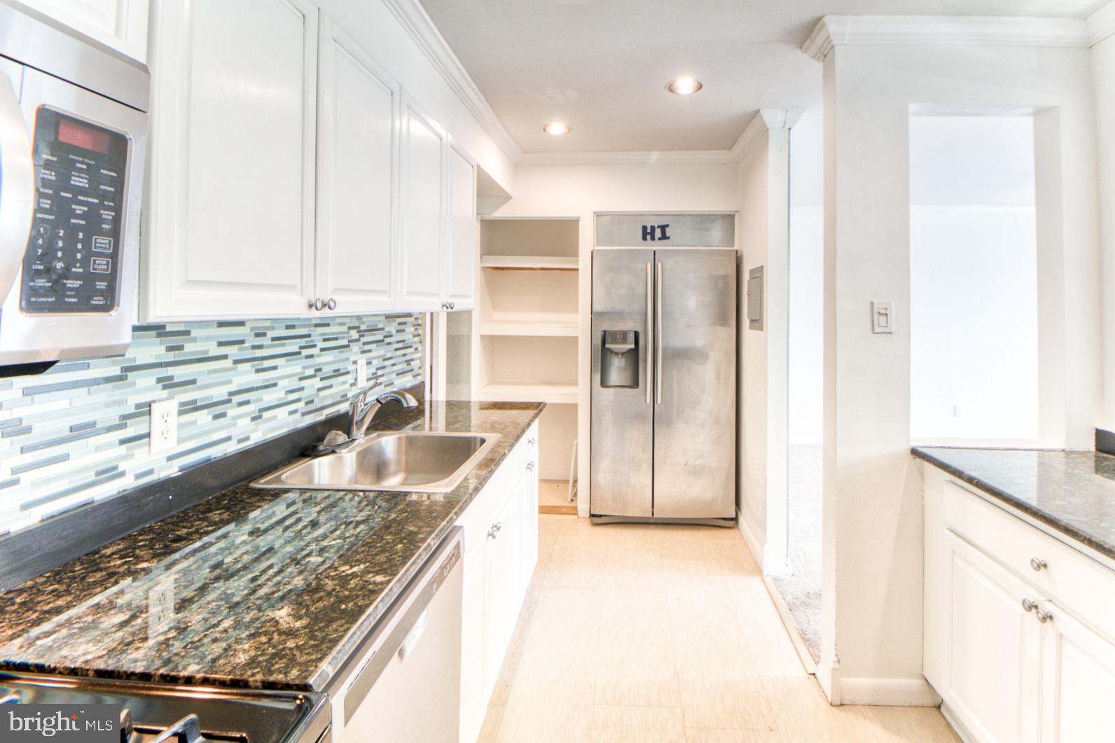 SAXONY SQUARE - Residential