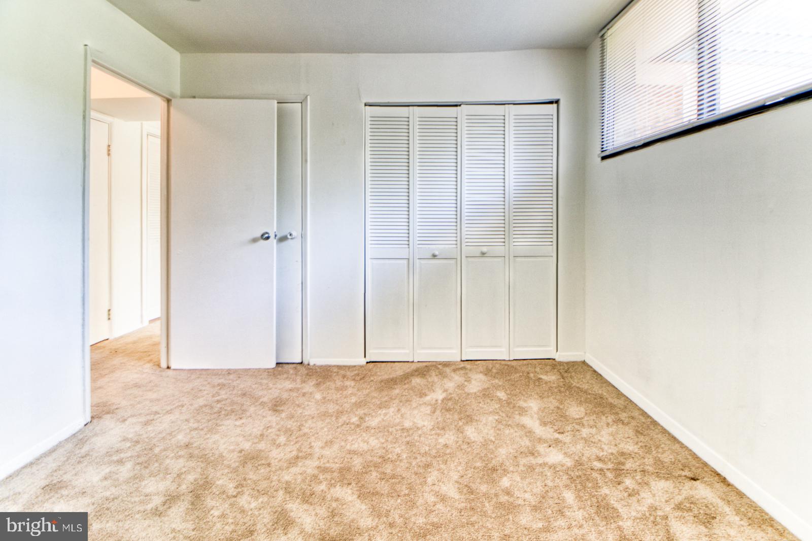 SAXONY SQUARE - Residential