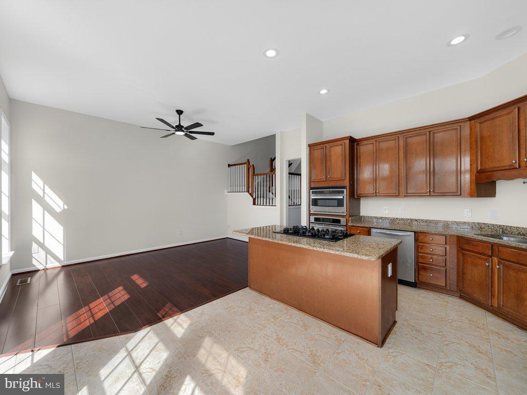 STONE RIDGE SOUTH - Residential