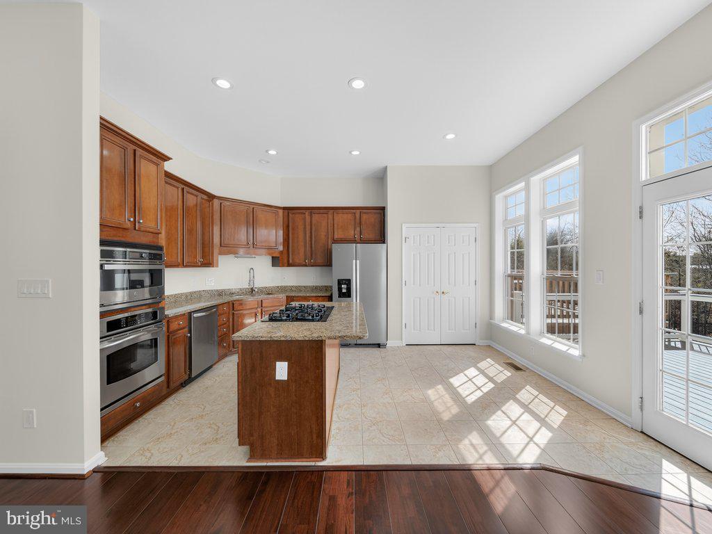 STONE RIDGE SOUTH - Residential