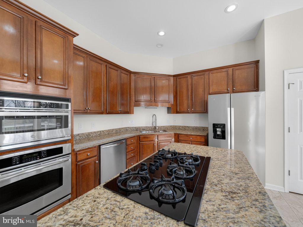 STONE RIDGE SOUTH - Residential