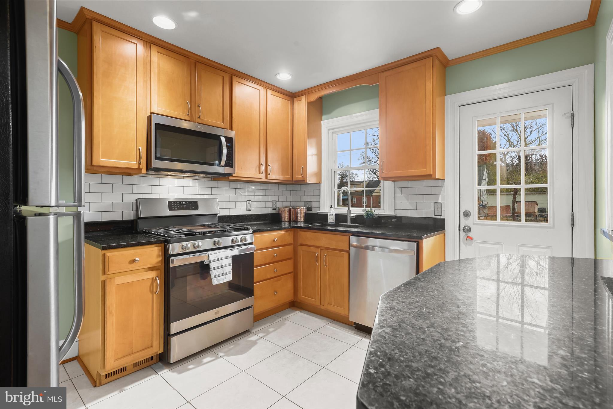 HAYWOOD HEIGHTS - Residential