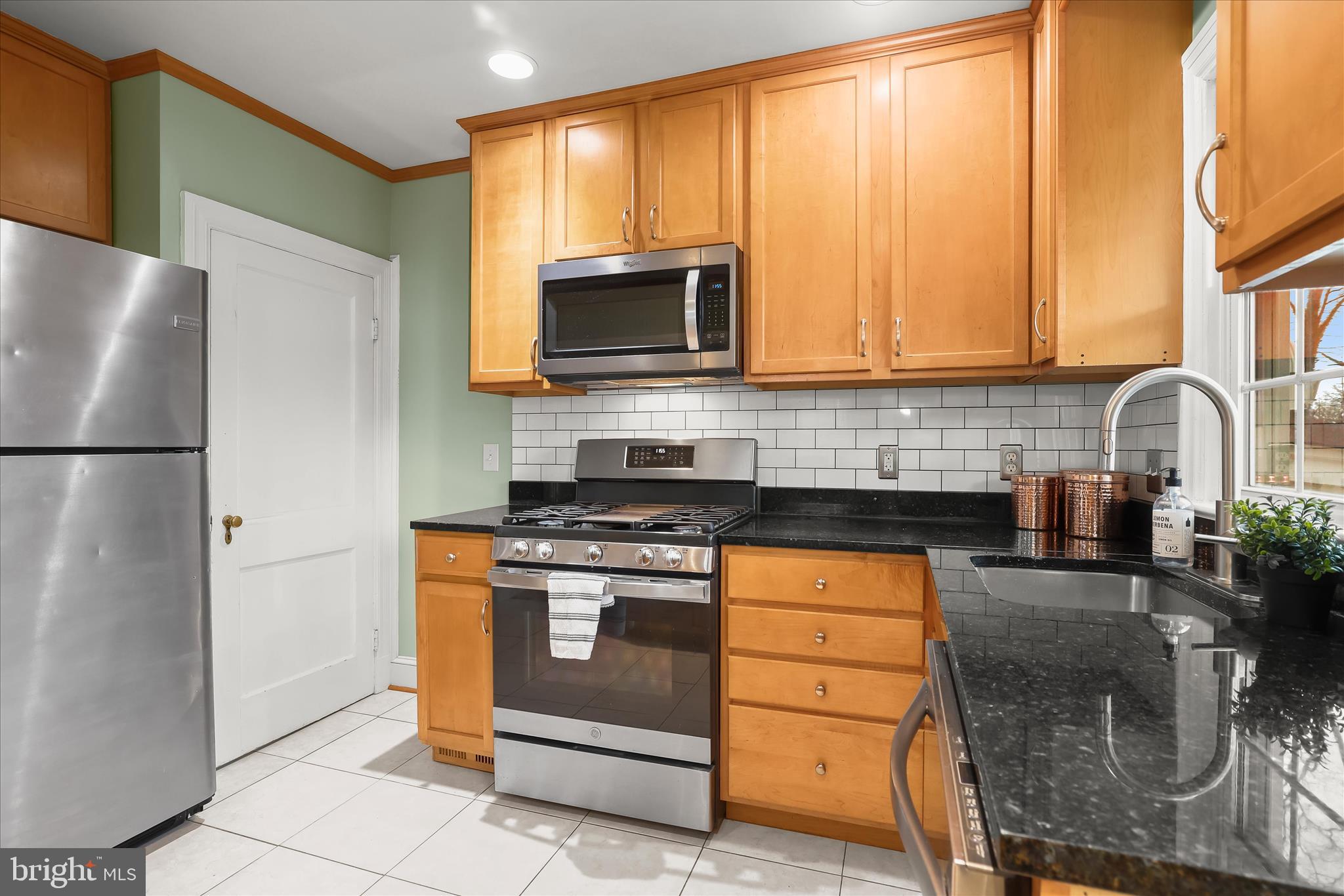 HAYWOOD HEIGHTS - Residential