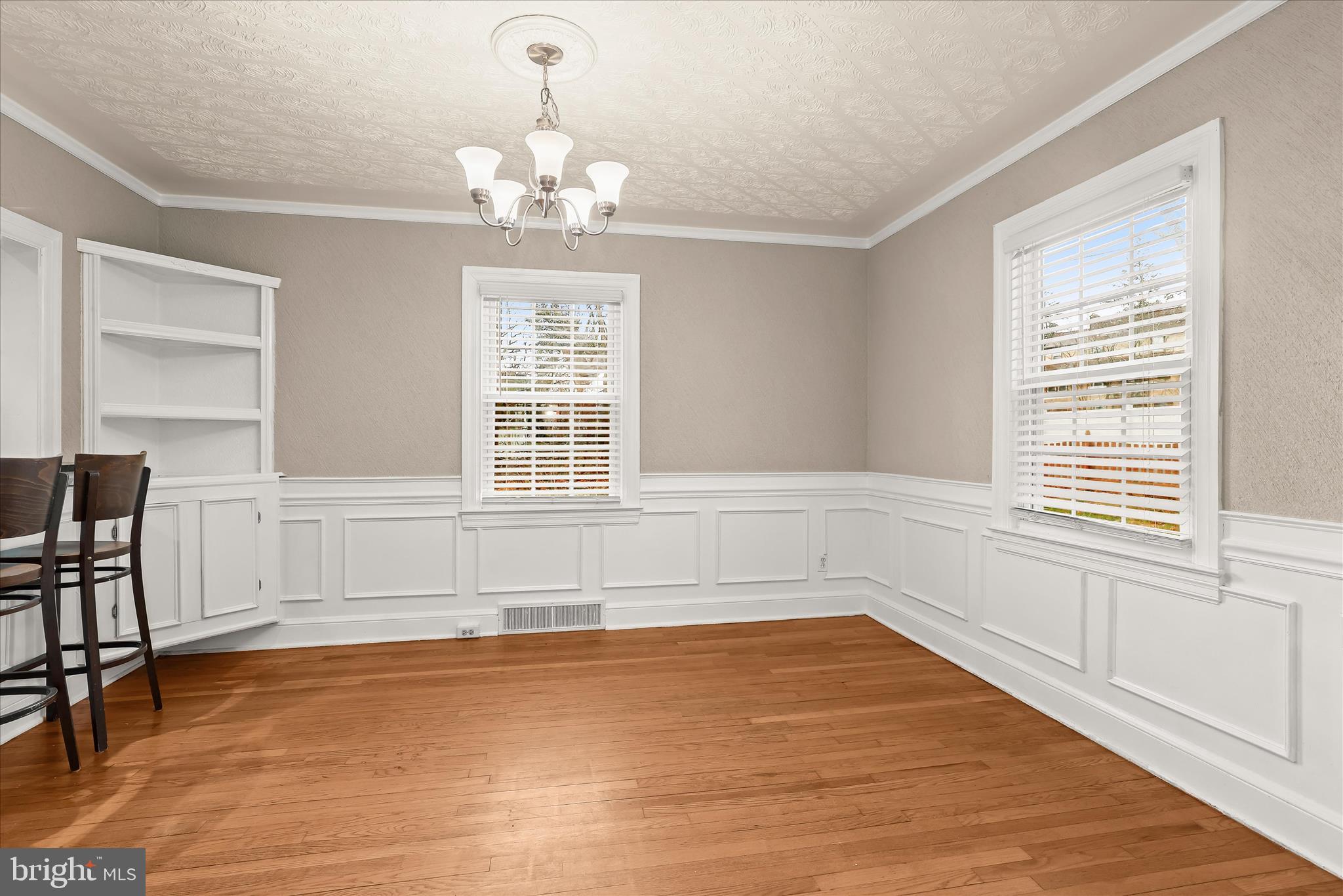 HAYWOOD HEIGHTS - Residential