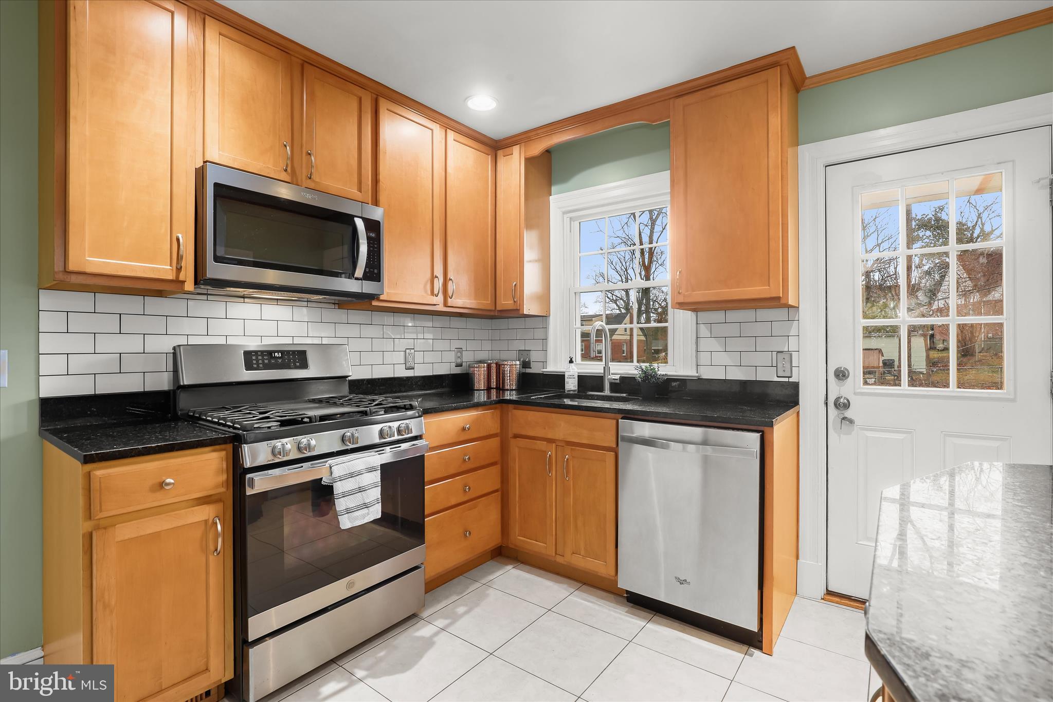 HAYWOOD HEIGHTS - Residential