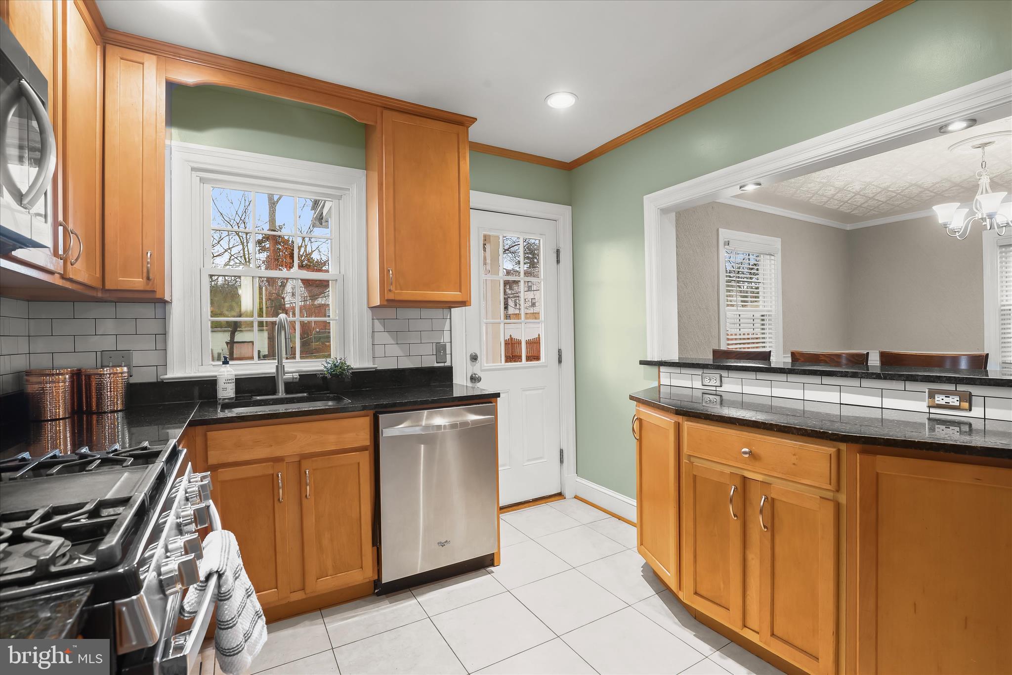 HAYWOOD HEIGHTS - Residential