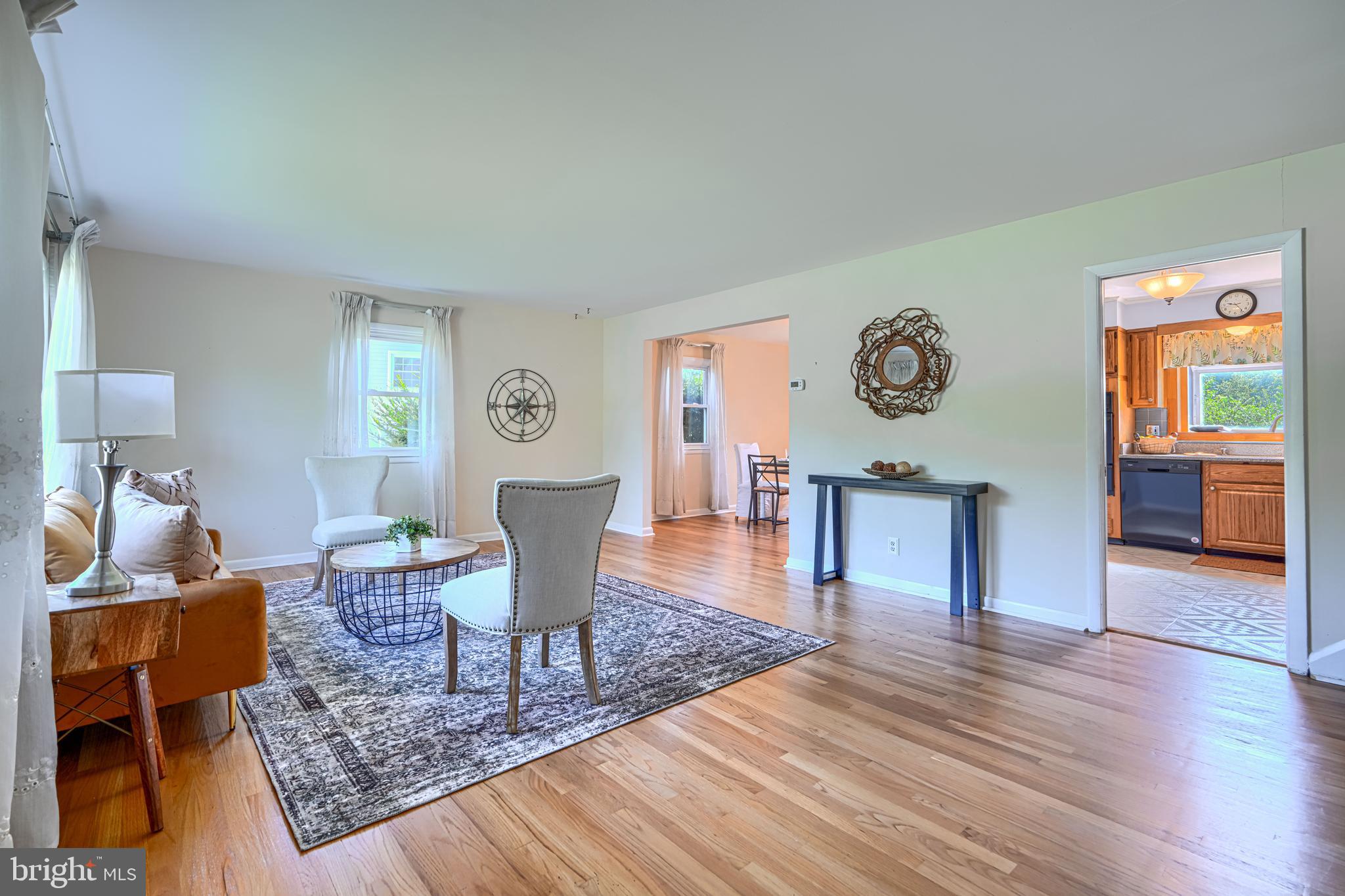 815 BRANFORD CIRCLE