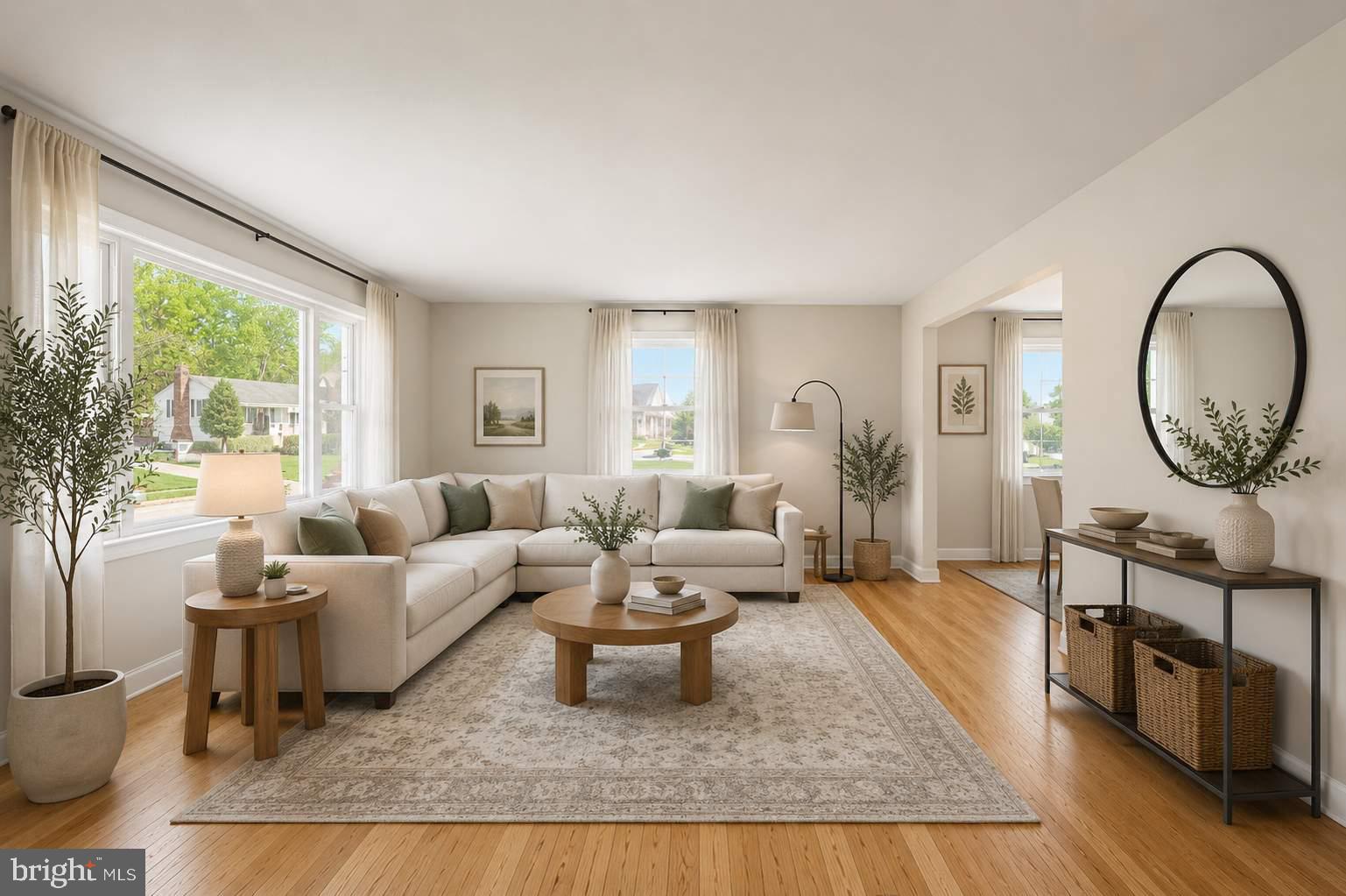 815 BRANFORD CIRCLE